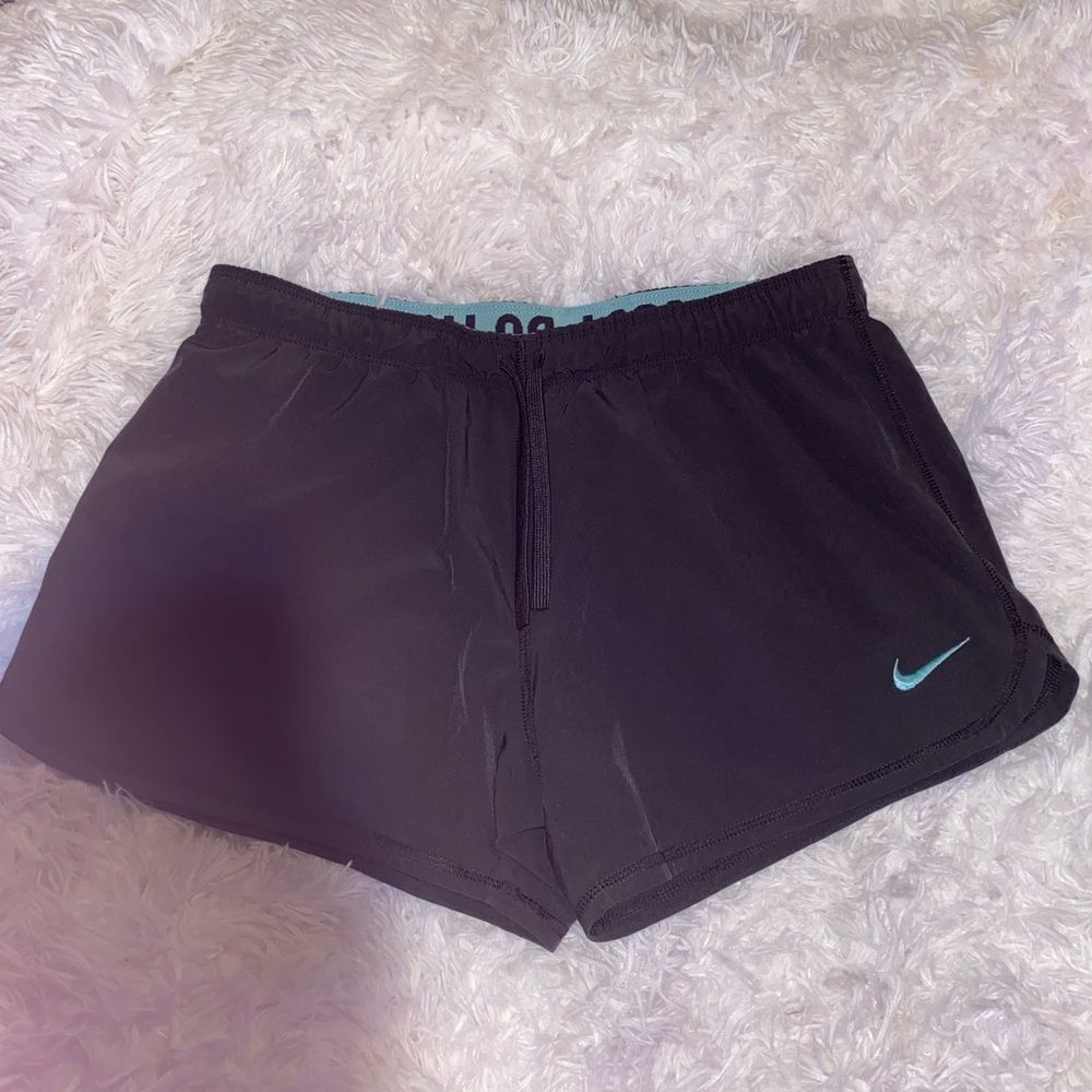 Nike Women’s Dri Fit Medium Gray & Blue Workout Shorts